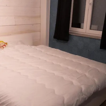 Yvoir, La Porte Des Ardennes